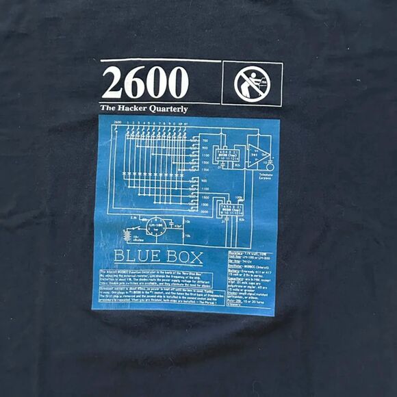 Vintage 2600 The Hacker Quarterly Blue Box T-Shirt Size XL - Picture 2 of 6